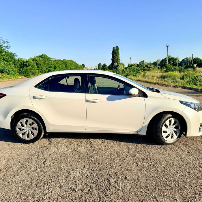 TOYOTA Corolla 2014 — imagine 2