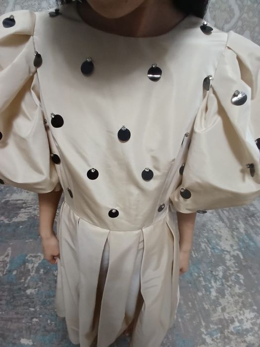 Платье продано за