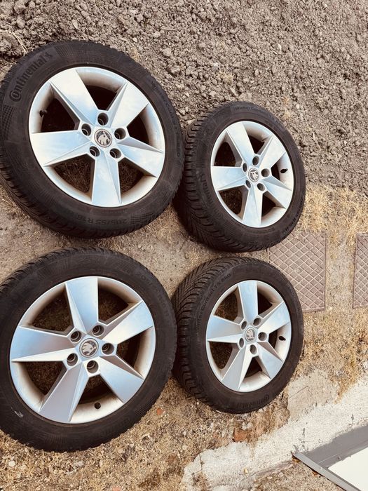 Продавам джанти с зимни гуми от Шкода Октавия R16