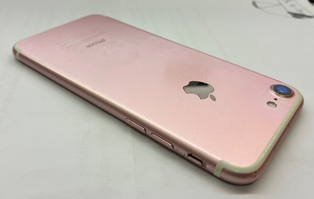 iPhone 7 128GB Pink - New Battery 95%