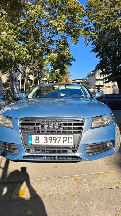 Продавам автомобил Ауди А4