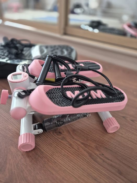 Продам виброплотформу вместе степпером