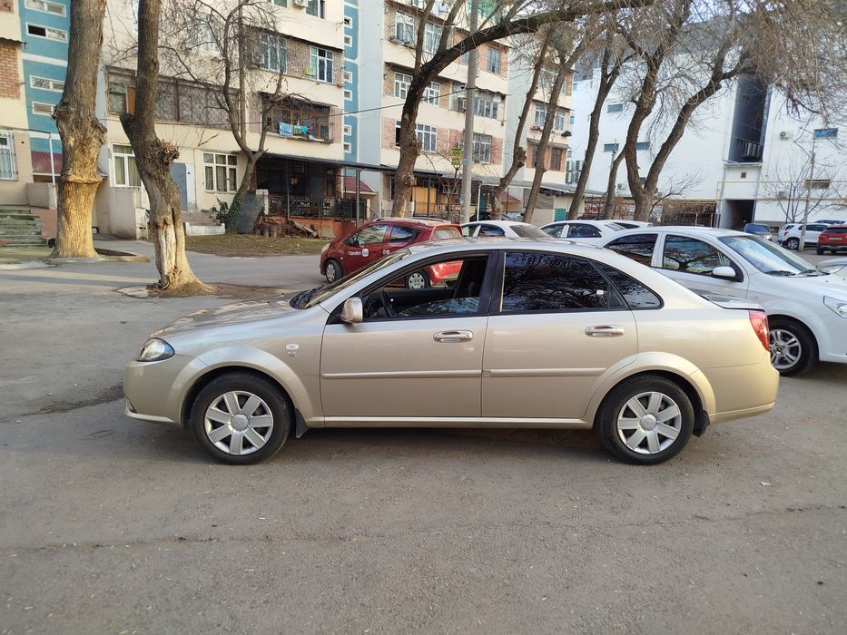 Chevrolet jentra 2015