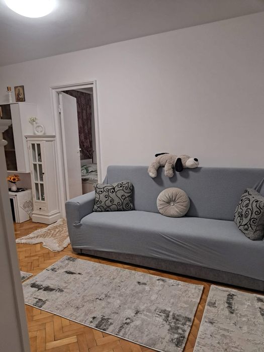 Apartament de inchiriat