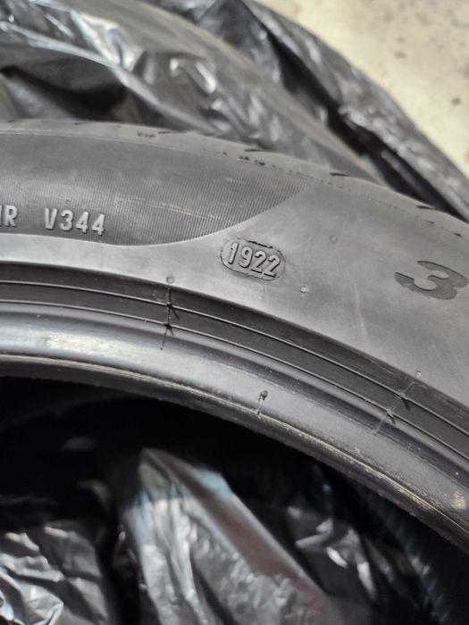 Летни гуми спорт пакет Pirelli P-Zero 315/35/R21 и 285/40/R21 дот22/21
