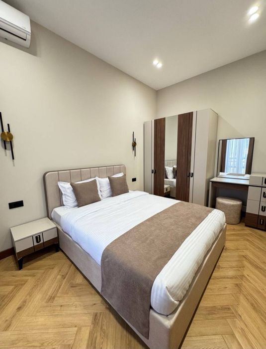 БИЙ бузбазар Новостройка №111 J