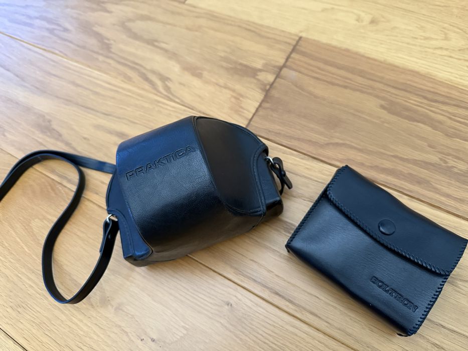 Ретро фотоапарат Praktica MTL3 със светкавица Soltron