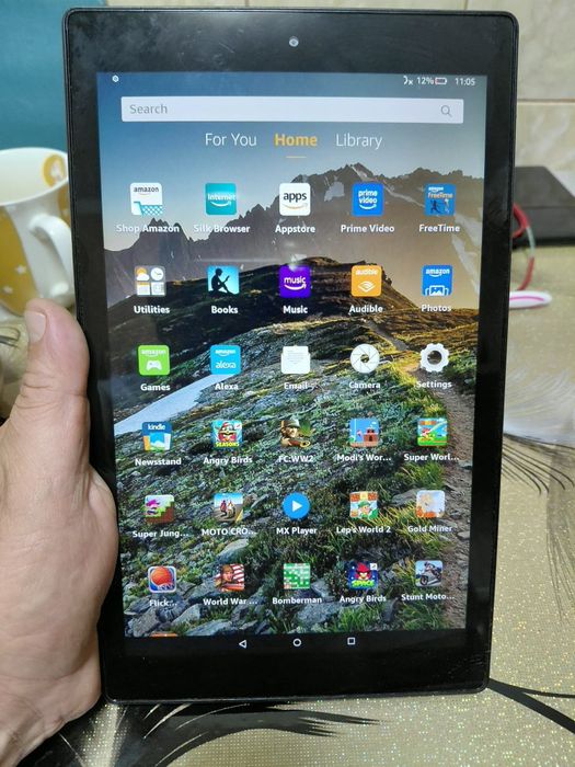 Vind amazon fire generația a7a,de 10 inch cu peste 2300 de cărți în limba română