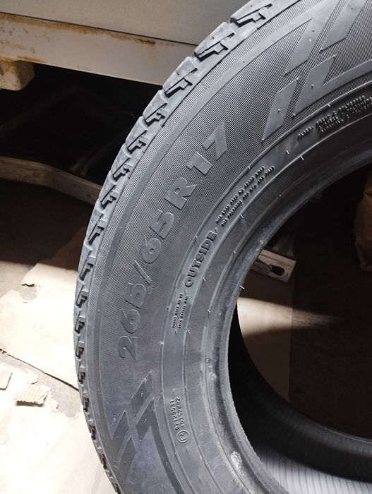 Продам летние Шины 265/65/17