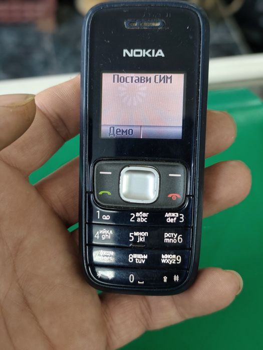 Телефон nokia 1209