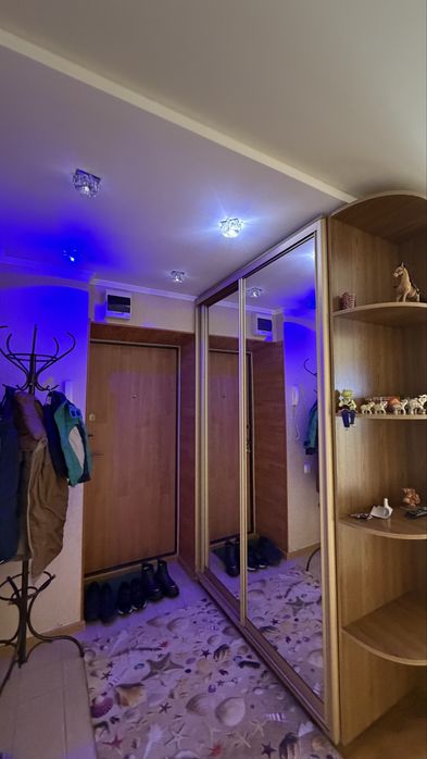 Продается 2-х комн.кв в районе Казахстан