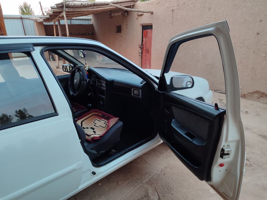 NEXIA 2 Сотилади