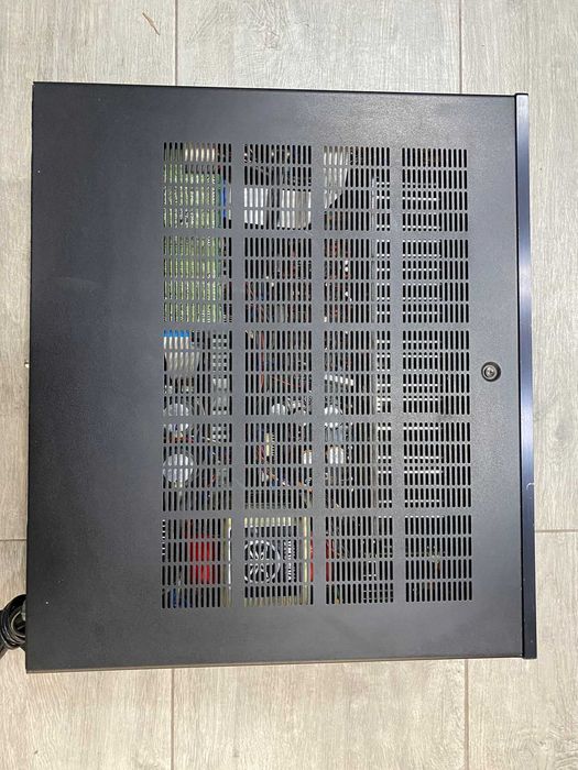 Продавам ресивър Yamaha RX-V659