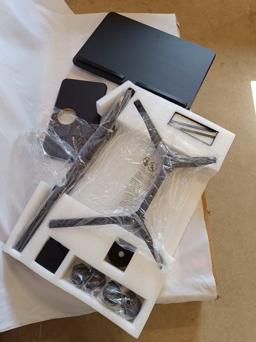 Masa reglabila pe înălțime pentru laptop,  proiector, birou mobil