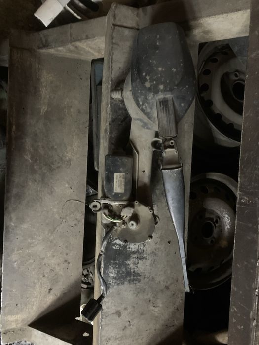 Трапеция дворников