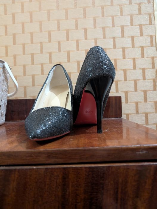 Вечерние туфли-шпильки