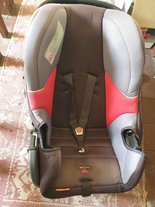 Детско столче за кола