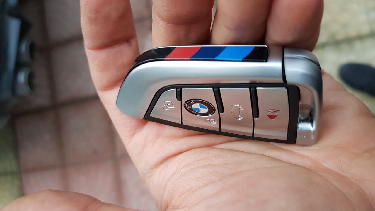 Нов Ключ за БМВ Ф10 Ф11 Ф01 BMW F01 F02 F10 F11 F12 F15 F16 F20 F30 гр ...