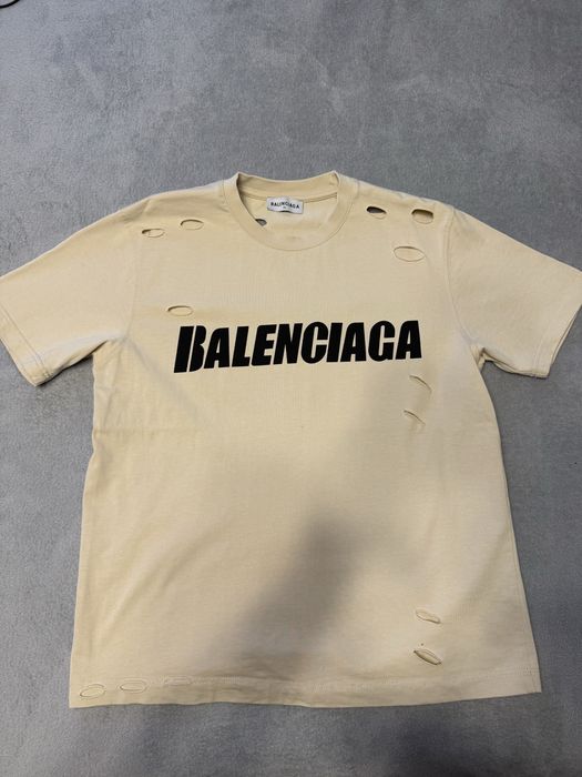 Tricou Balenciaga Model Rupturi