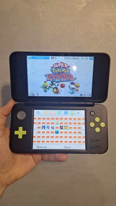 New Nintendo 2DS XL, Modat, 2000 jocuri, 21-în-1