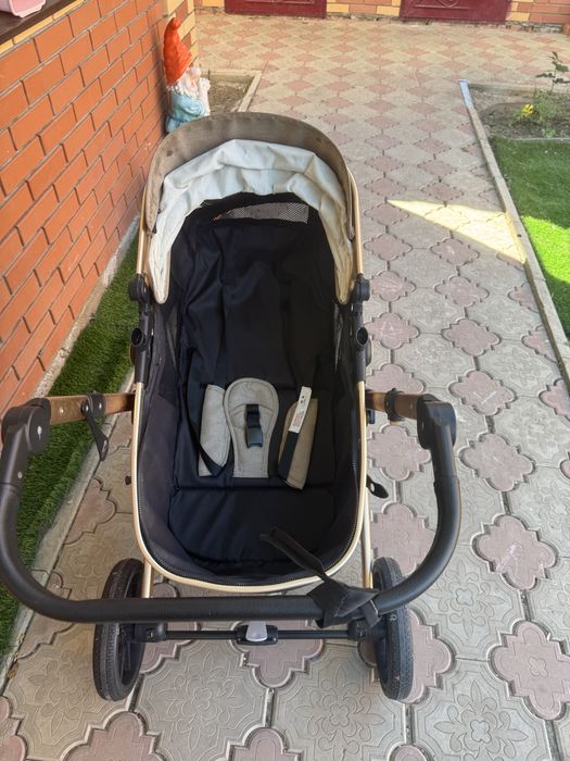 Продам детскую коляску