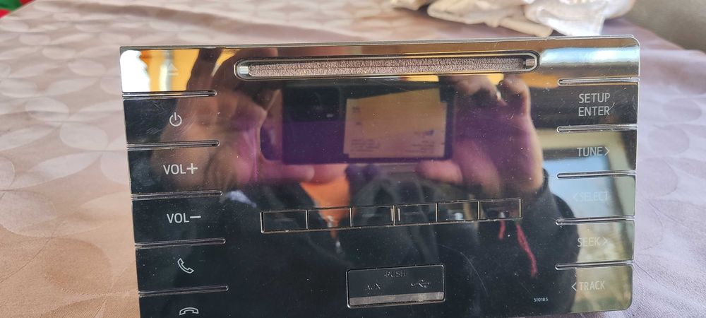 Радио за Тойота Аурис