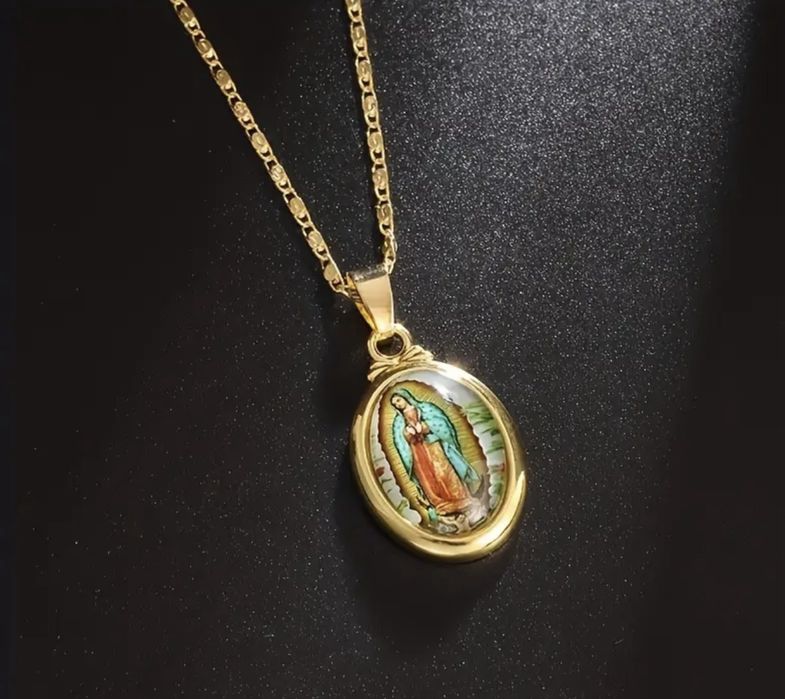 Златист Религиозен Амулет / Колие - Дължина 50см