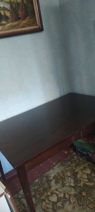 Стол обеденный дерево