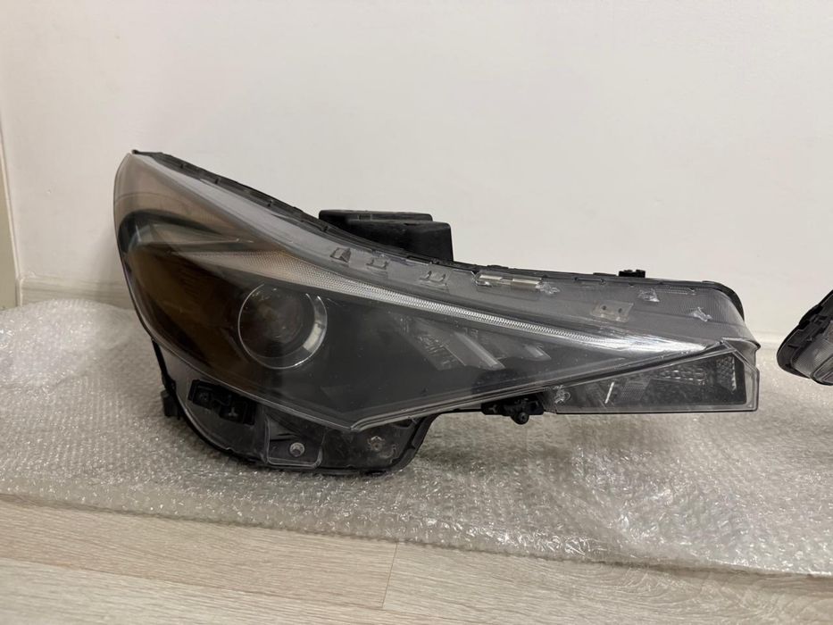 2 Фары Elantra 2020-23 CN7. БУ