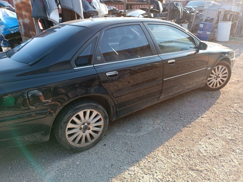 Продавам Волво s 80 на части