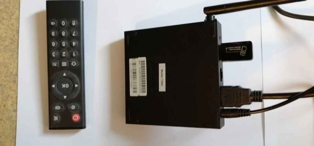 Set TV box Android cu Air mouse Miele pentru TV,OFERTA CRACIUN.