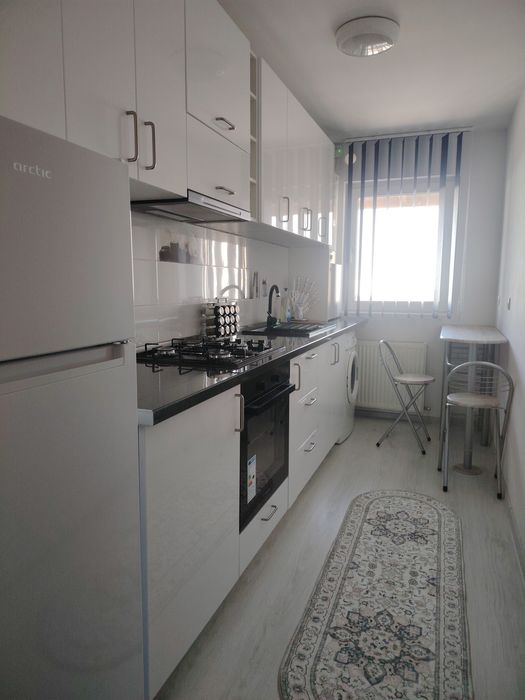 Închiriez garsoniera Zamca