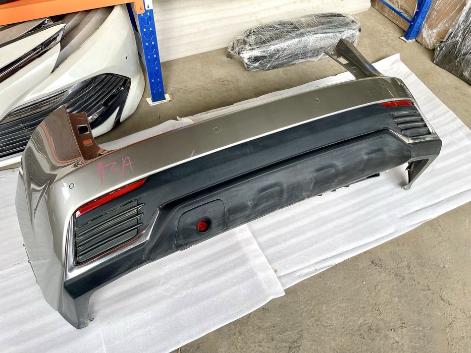 Задний бампер Lexus NX Лексус НХ