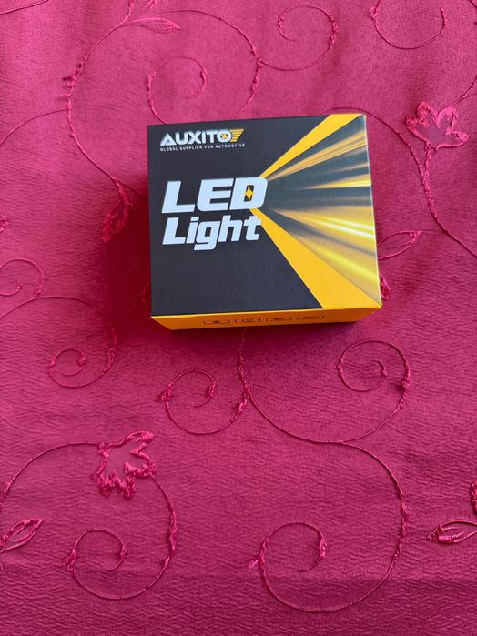 Диодни-LED крушки H7  с вграден вентилатор AUXITO