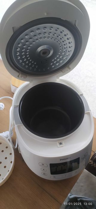 Мултикукър Philips HD4731/70