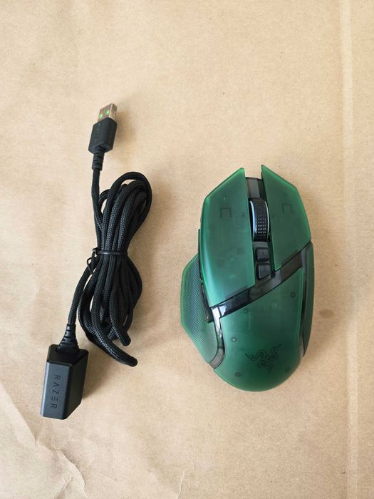 Razer Basilisk V3 Pro Phantom Green Edition Shell Swap