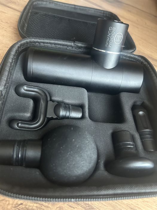 перкуссионный массажер booomgum mini