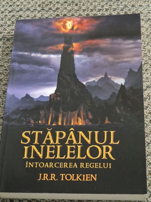 Stăpânul Inelelor - Seria Completa + Hobbitul