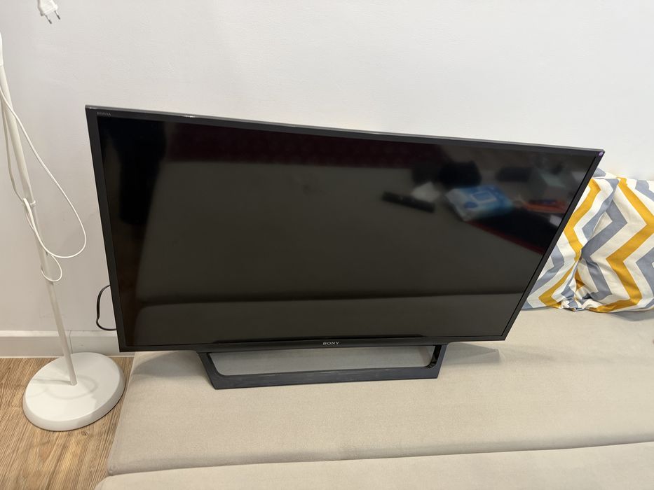 Телевизор Sony KDL-40WD653