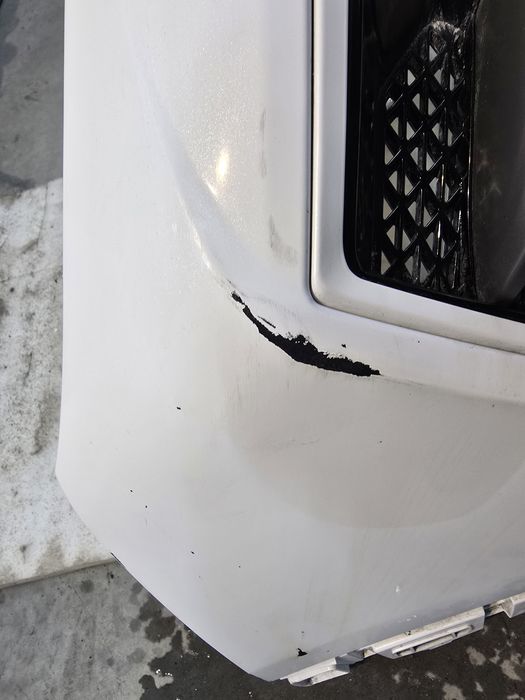 Бампер в сборе б.у оригинал Exeed lx