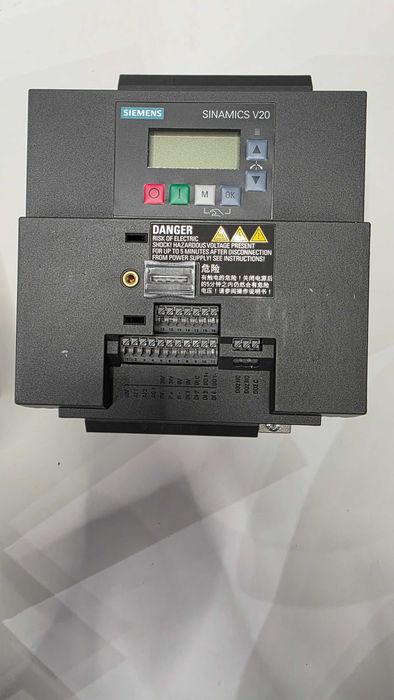 Vand convertizor frecventa Siemens Sinamics V20, FSAD 2,2kW