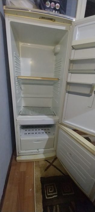 Muzlatgich xolodilnik Atlant