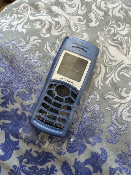 Корпус телефона самсунг с100