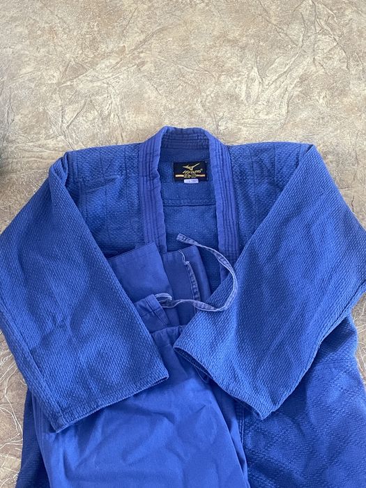 Продается кимано для дзюдо/джиу джитсу