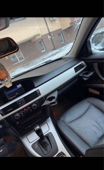 Bmw seria 3 E90 facelift