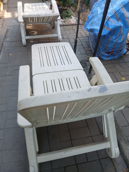 Șezlonguri  mari cu roți