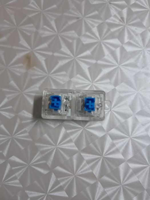 Продам антистресс и игрушки