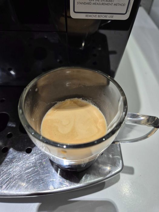 Espressor DeLonghi Magnifica S – funcționează impecabil!