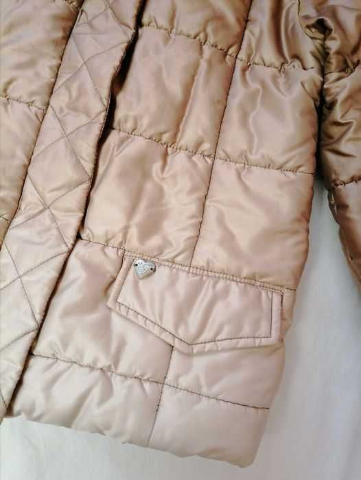 Олекотено яке за момиче