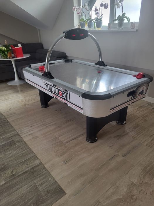 Masă Air Hockey profesională Buffalo Typhoon 7Ft (Placă Inox) – Stare Excelentă
